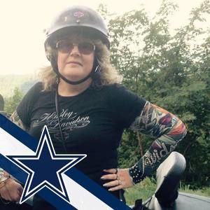 Meet your Posher, Deanette sissy